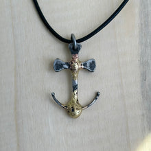 ANCHOR CROSS